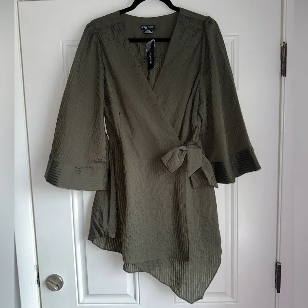 NWT CITY‎ CHIC size 12 olive jacquard wrap shirt top Whitney v-neck blouse